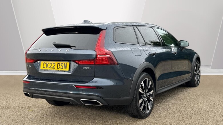 Volvo V60 2.0 B5P Cross Country 5dr AWD Auto Petrol Estate